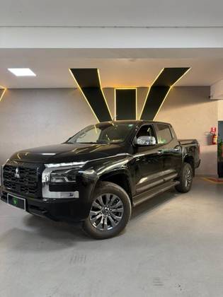 MITSUBISHI TRITON 2.4 BITURBO DIESEL CD HPE 4X4 AUTOMÁTICO